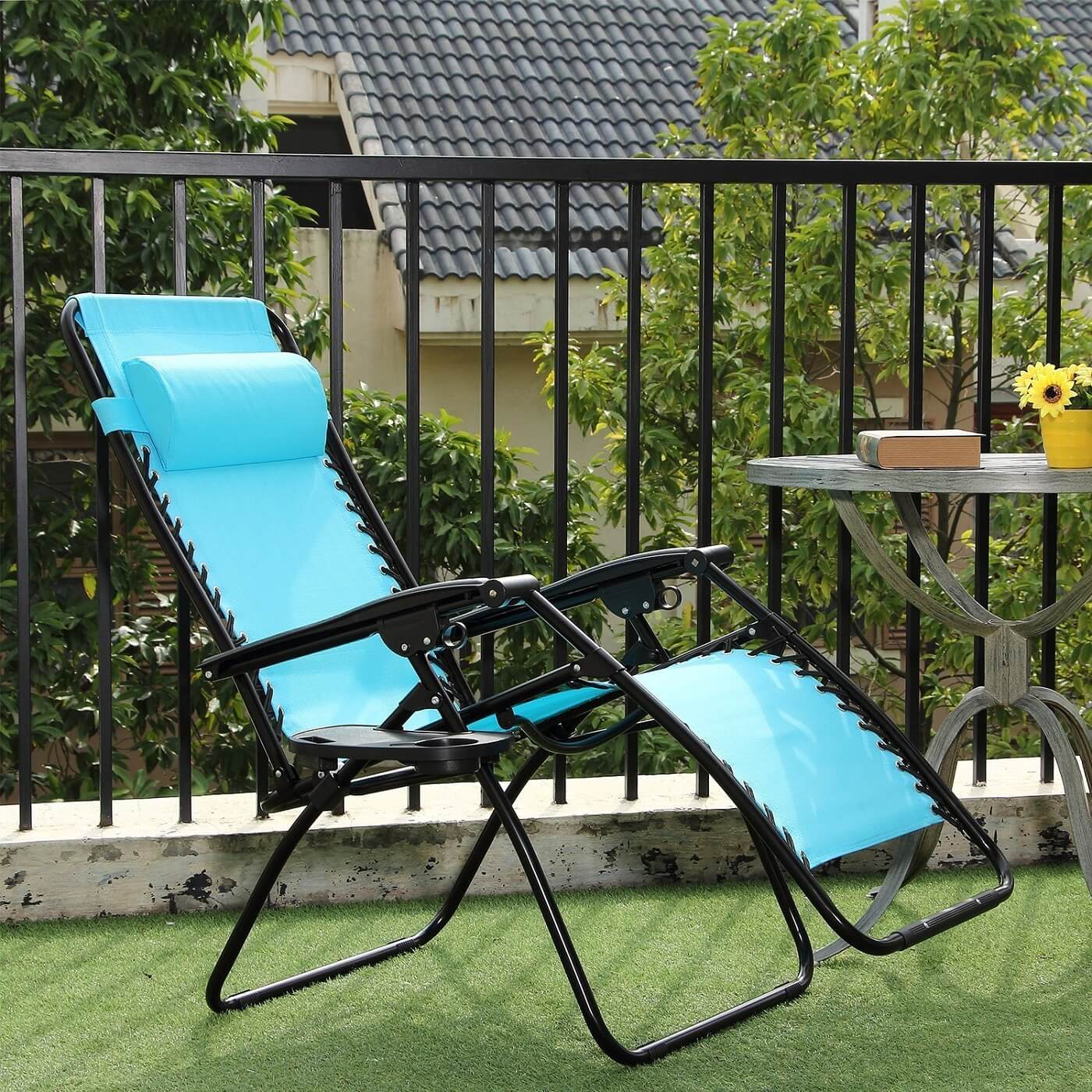 Zero Gravity Lounge Chair Review In 2021 We Review The Best Zero Gravity Lounge Chair Review In 2021 We Review The Best