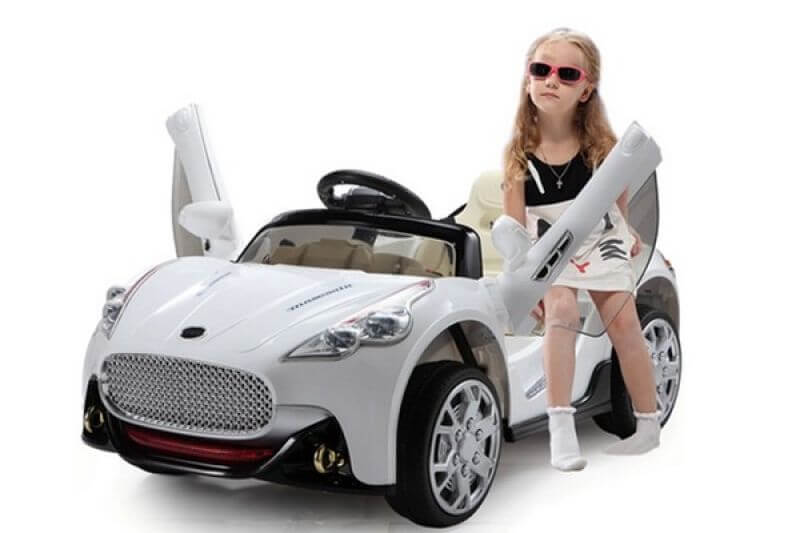 Best Electric Cars for Kids